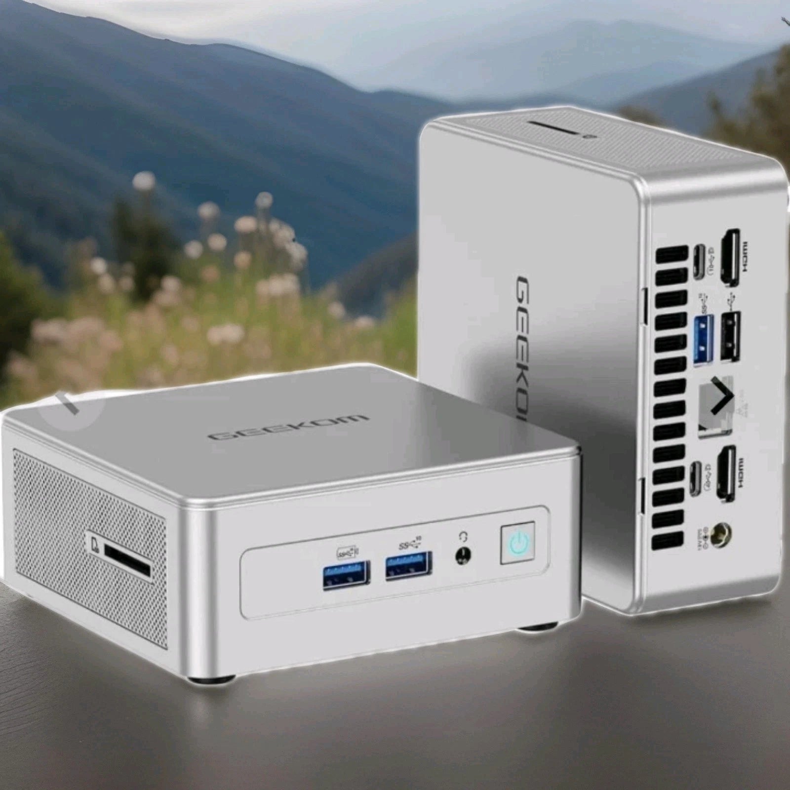 GEEKOM AE7 Mini PC – Ryzen 9 7940HS, 32GB RAM, 1TB SSD, Windows 11 Pro
