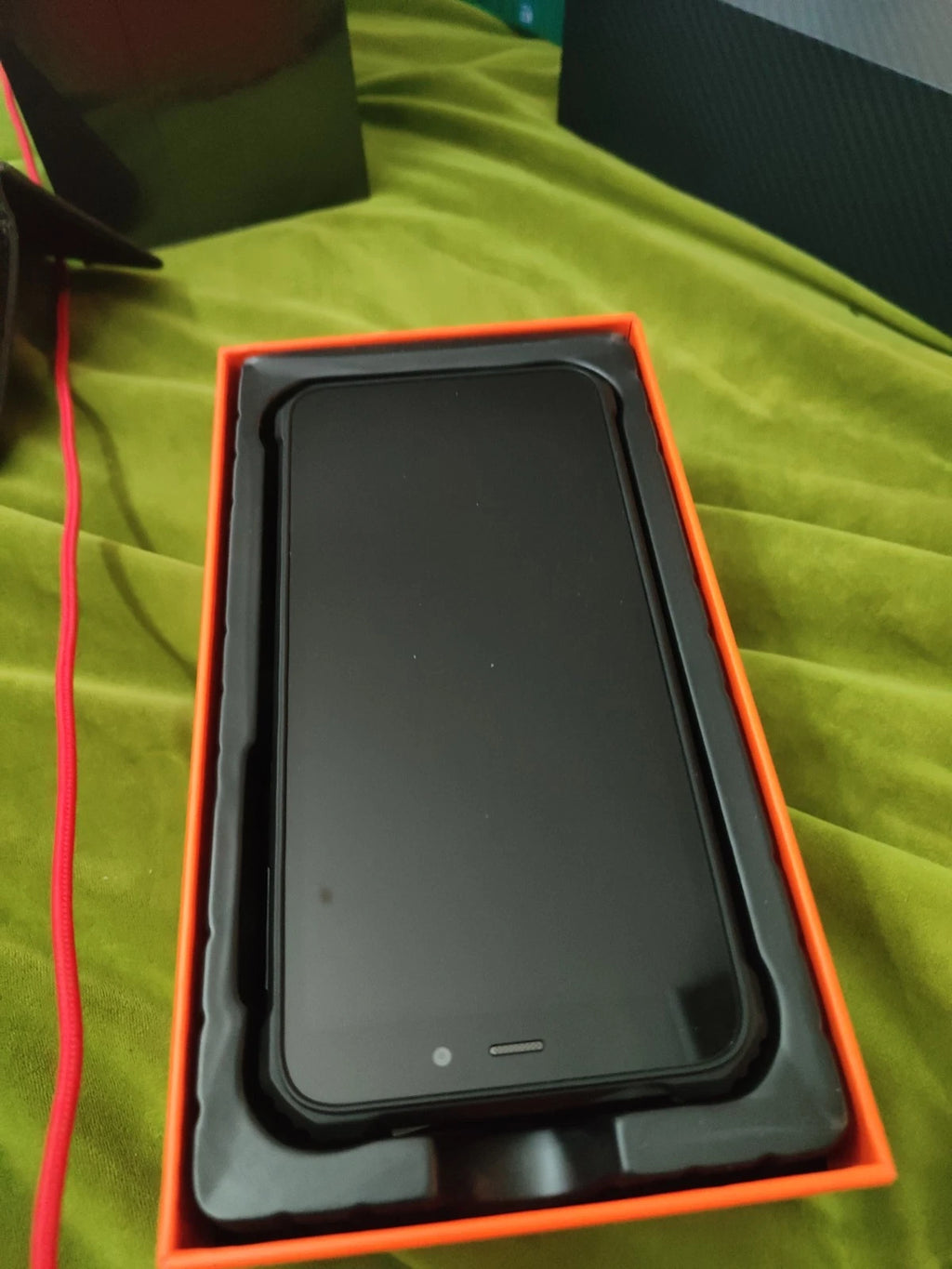 OUKITEL WP32 Pro Outdoor Smartphone – 12GB RAM, 128GB/512GB Speicher, NFC, Android
