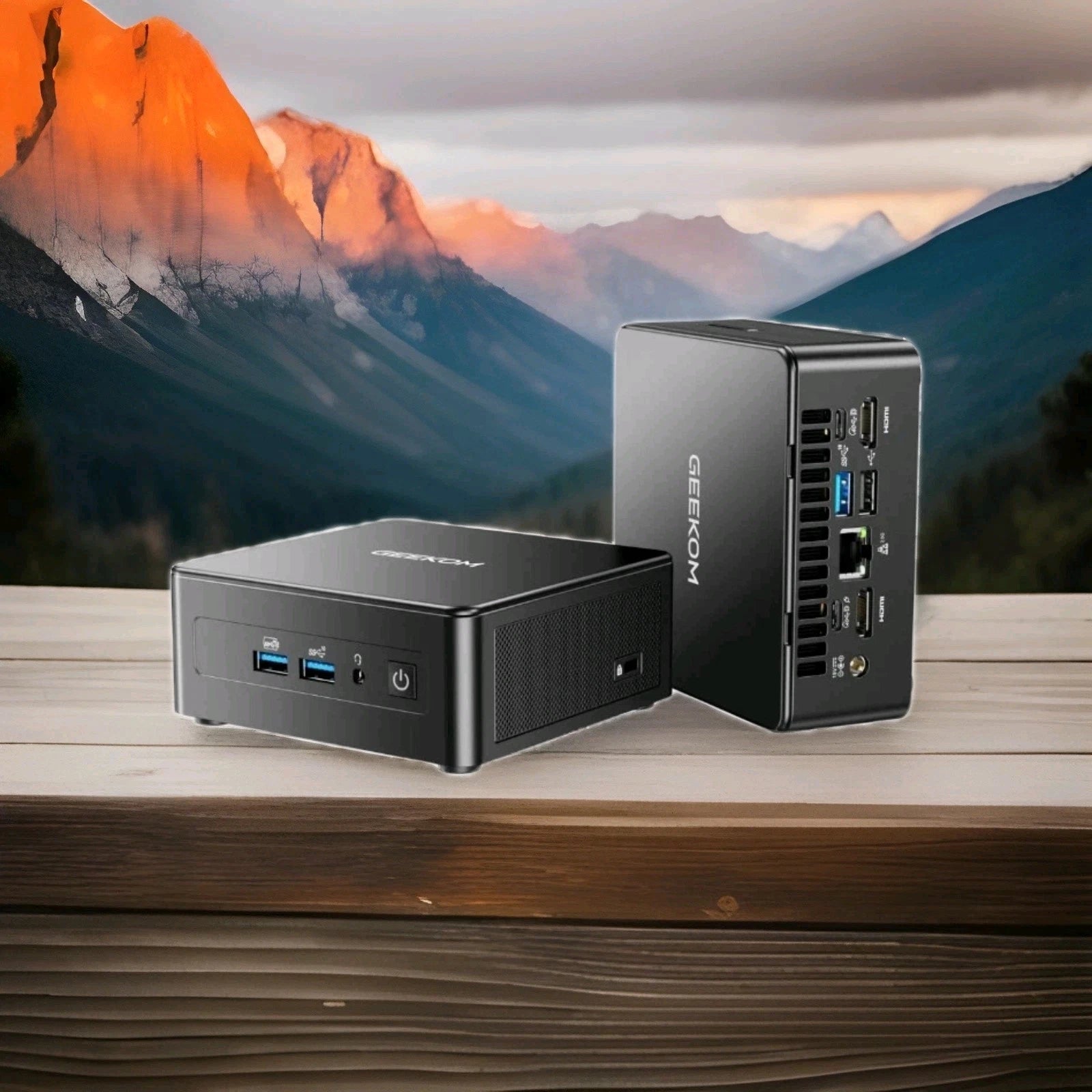 GEEKOM IT15 Mini PC – Intel Core Ultra 9 285H, 32GB RAM, 2TB SSD, Windows 11 Pro (Gebraucht)