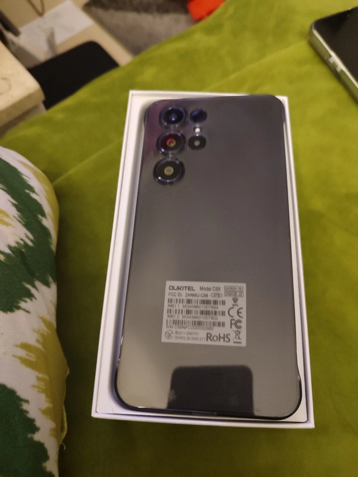 OUKITEL C68 Smartphone – 24GB RAM, 256GB Speicher, 7,2" Display, Dual SIM