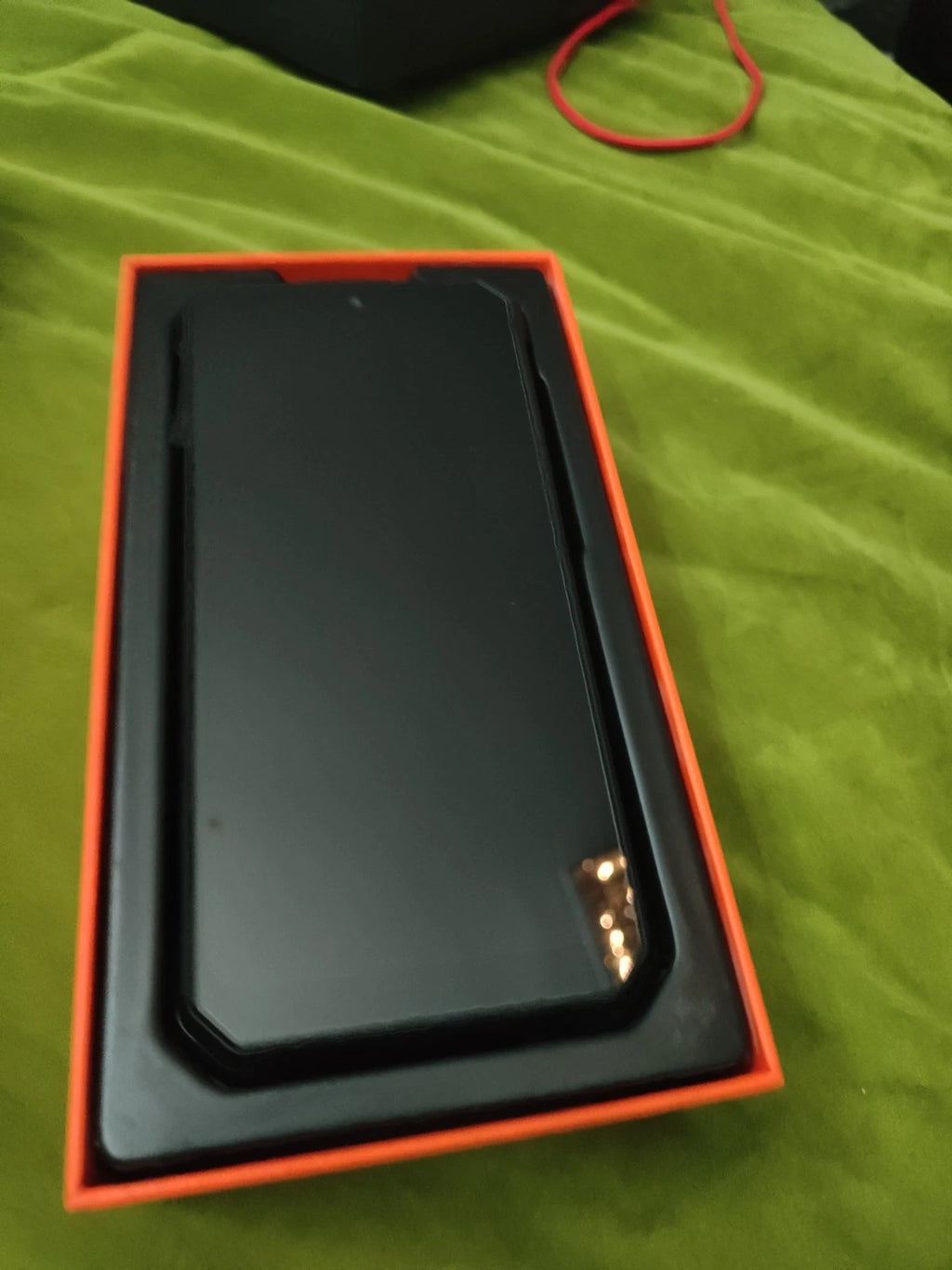OUKITEL WP28E Outdoor Smartphone – 16GB RAM, 64GB Speicher, 10600mAh, Android 14